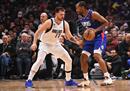 NBA快船击败独行侠结束6连败乔治缺阵伦纳德33分。
