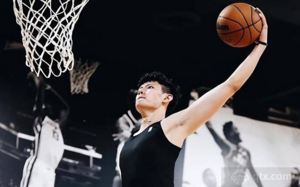北京男篮潜力新星曾凡博迎来CBA季后赛首秀