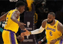 nba今日最新比赛:湖人121-112开拓者詹姆斯37分11篮板，科比22分14篮板。