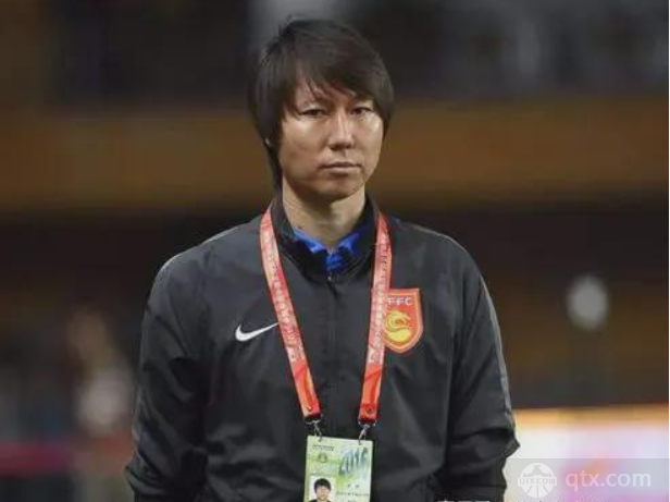 李铁