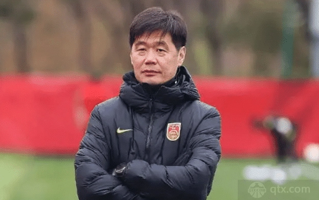 李霄鹏