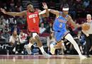 Nba火箭击败雷霆戈登25分伊森20 13火箭迎来两连胜。