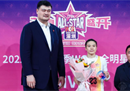 王丽丽获得了WCBA全明星最有价值球员，帮助北星队逆转战胜了南星队。