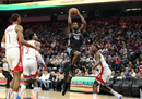 NBA王者140-120火箭最新报告穆雷30分6篮板萨博尼斯17分7篮板10助攻。