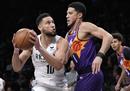 最新NBA比赛:篮网112-116孙艾顿35分15篮板。布克19分，托马斯43分。