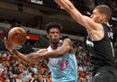 NBA最新战报雄鹿128-99热火霍利迪24分7助攻波蒂斯18分11篮板。