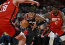 NBA现役球员单场得分最高。利拉德·米切尔本赛季并列71分。