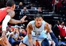NBA灰熊113-99火箭最新报道贝恩30分9篮板6助攻莫兰特20分7篮板7助攻。