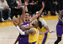 NBA今日最新情况:湖人122-111孙戴维斯27分9篮板拉塞尔26分。