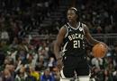 NBA常规赛，雄鹿105-92公牛波蒂斯27分，兄弟缺阵德马尔德罗赞8分。