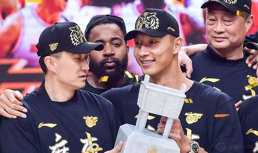 广东男篮