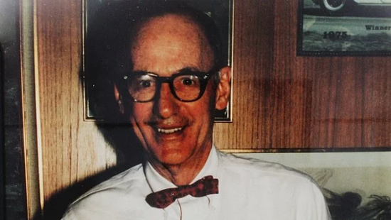  Walter Lorain CHERRY