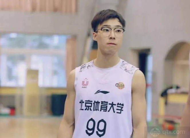 杨皓喆