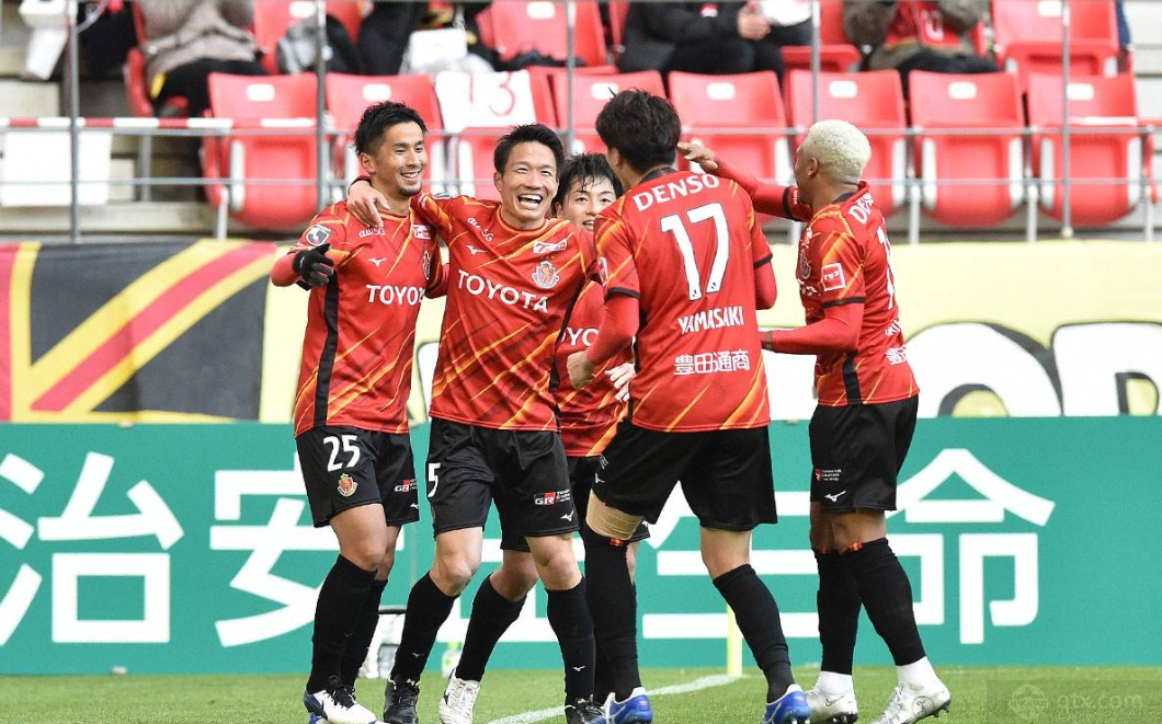 名古屋鲸鱼