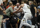 Jokic G5不会被停赛，G4会因为推孙老板被罚款25000美元。