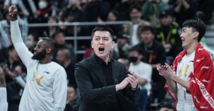 辽宁男篮现任胡帅杨鸣