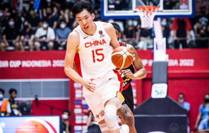 中国男篮未来领军人物周琦