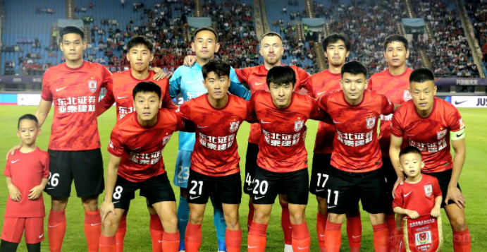 长春亚泰队员们