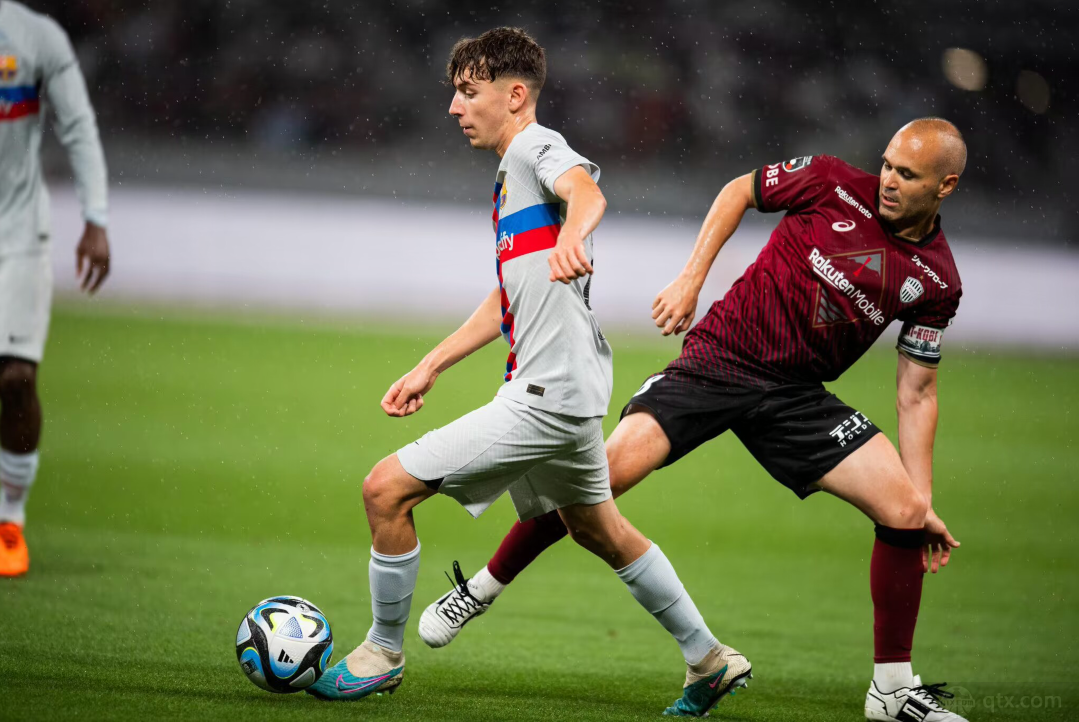 巴萨2-0神户胜利船