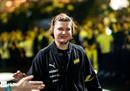 s1mple：如果有ZywOo或m0NESY，我愿意打步枪