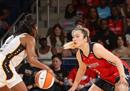 WNBA之谜96-88狂热者孟莉在24分钟内拿下9分。