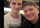 和解？Woro2k晒与s1mple合影开玩笑称：这是我的粉丝