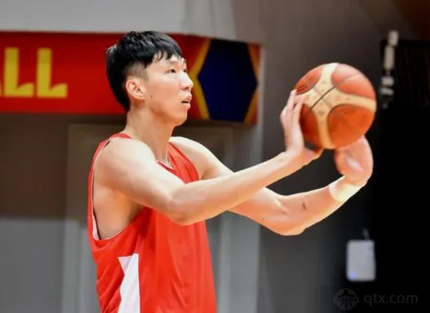 周琦谈加盟北京首钢 个人愿意加盟北京男篮