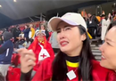 前国脚赵丽娜赛后痛哭:中国女足出局，我很难过。希望大家能给我鼓励。