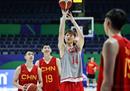今天的男篮比赛将在今晚20: 00直播，中国男篮vs塞尔维亚男篮。