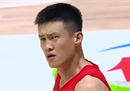 杜峰解说被质疑。双标故意偏袒和吹捧广东球员，故意嘲讽和贬低辽宁球员。