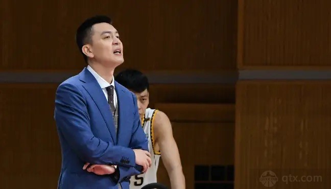 杨鸣回归辽宁男篮