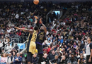 NBA常规赛湖人128-111送猛龙11连败 詹姆斯23 4巴雷特28 6