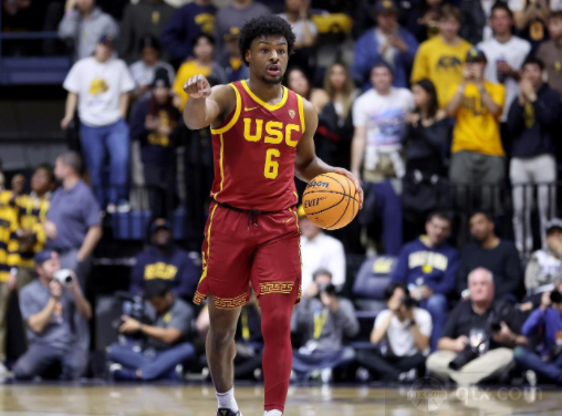 布朗尼宣布将参加2024年NBA选秀